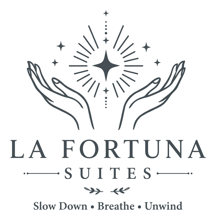 La Fortuna Suites